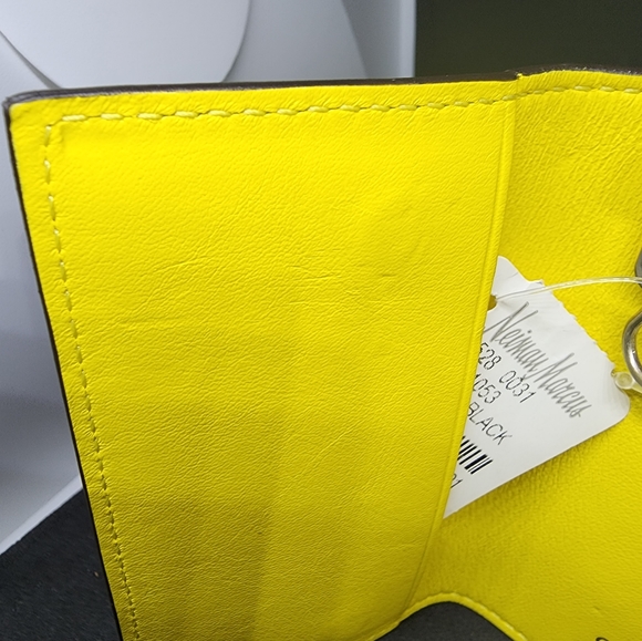 Céline Keychain Wallet - Picture 6 of 9